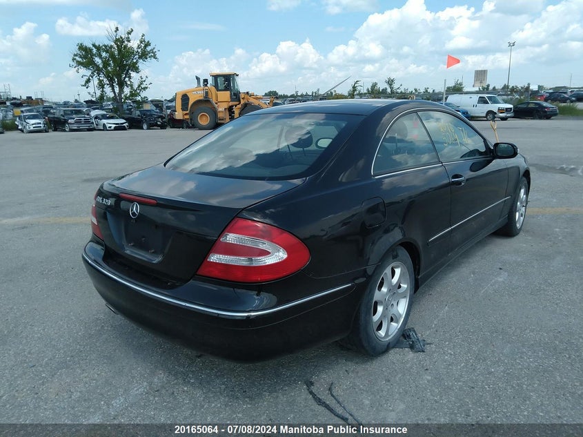 2003 Mercedes Benz Clk320 VIN: WDBTJ65J23F020653 Lot: 20165064