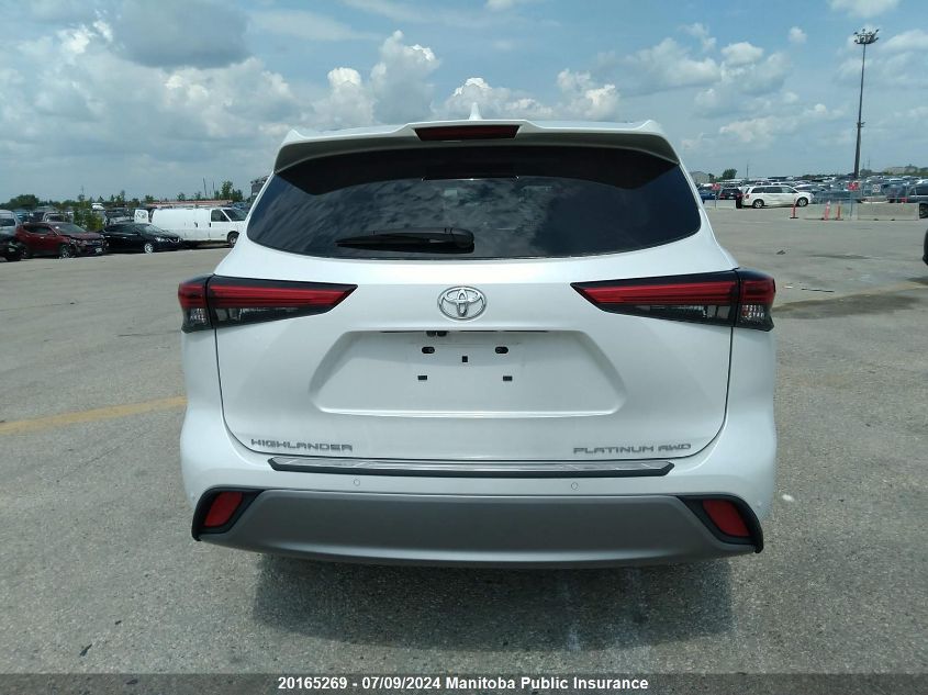 2022 Toyota Highlander Limited V6 VIN: 5TDFZRBH1NS161744 Lot: 20165269