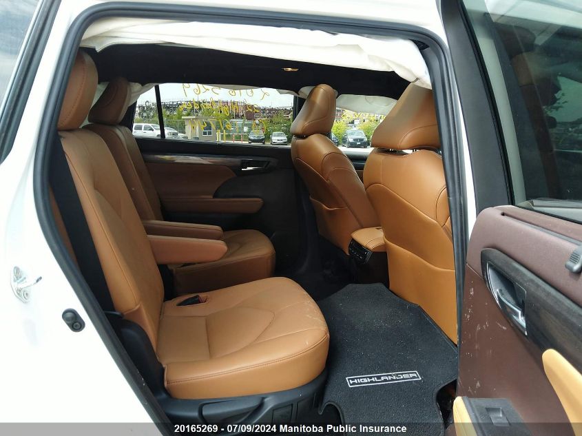 2022 Toyota Highlander Limited V6 VIN: 5TDFZRBH1NS161744 Lot: 20165269