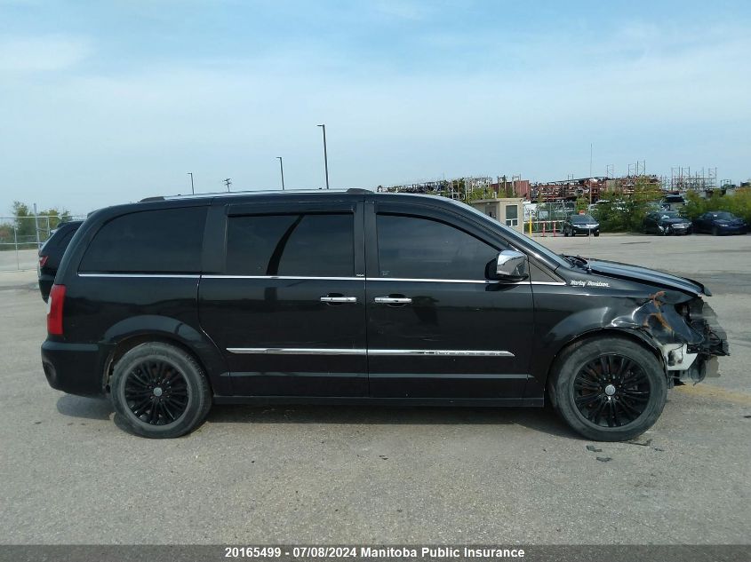 2014 Chrysler Town & Country Limited VIN: 2C4RC1GG4ER318613 Lot: 20165499