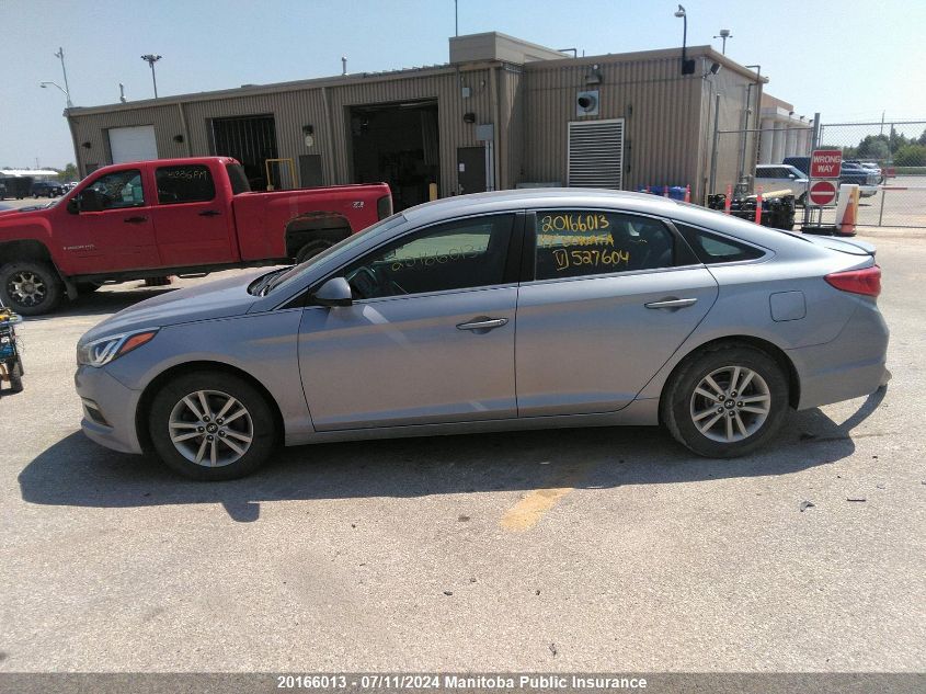 2017 Hyundai Sonata Gl VIN: 5NPE24AF1HH527604 Lot: 20166013