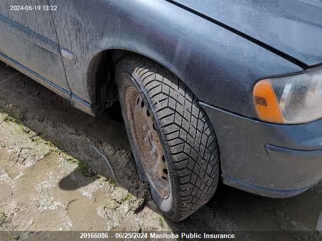 2006 Volvo S60 2.5T VIN: YV1RS592262536667 Lot: 20166086