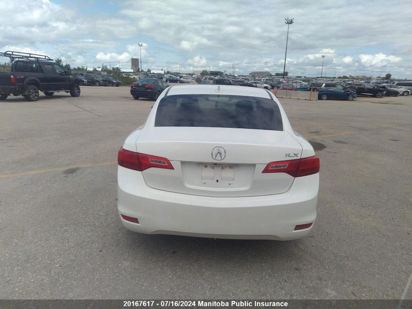 2013 Acura Ilx Dynamic VIN: 19VDE2E50DE400424 Lot: 20167617