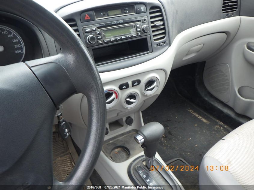 2010 Hyundai Accent Gl VIN: KMHCN4BC3AU527808 Lot: 20167668