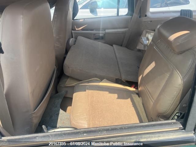 2000 Ford Explorer Eddie Bauer VIN: 1FMZU74E7YZA55526 Lot: 20167895