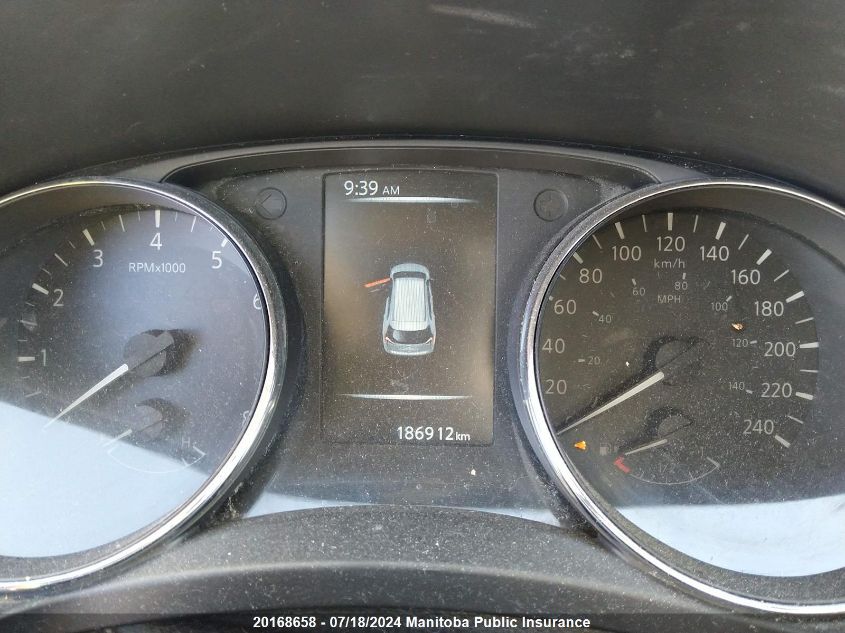 2017 Nissan Rogue Sv VIN: 5N1AT2MV3HC800388 Lot: 20168658