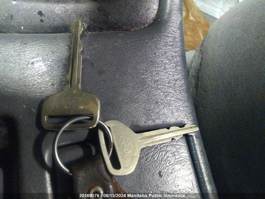 2000 Toyota Camry Ce VIN: JT2BG22K2Y0480464 Lot: 20169076