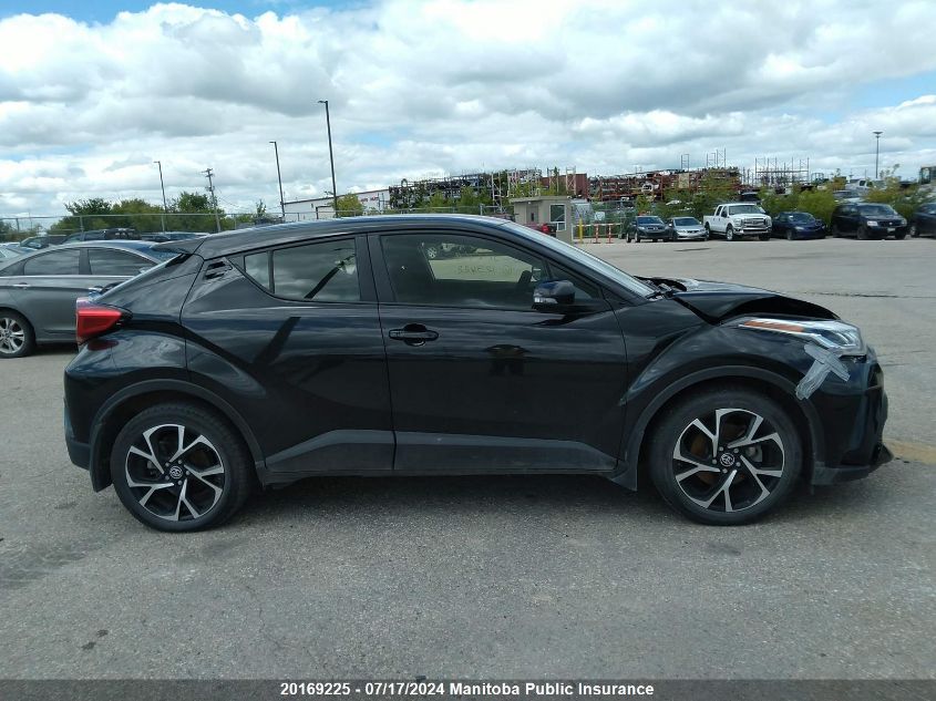 2021 Toyota C-Hr Xle Premium VIN: JTNKHMBX5M1123422 Lot: 20169225