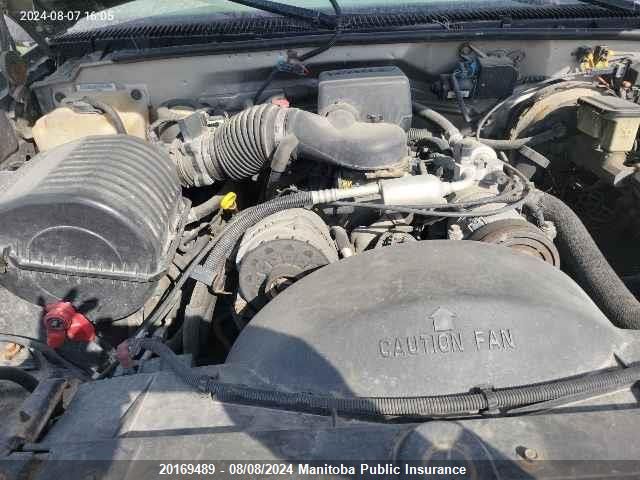 1999 GMC Suburban K/V 1500 Slt VIN: 1GKFK16R4XJ805170 Lot: 20169489