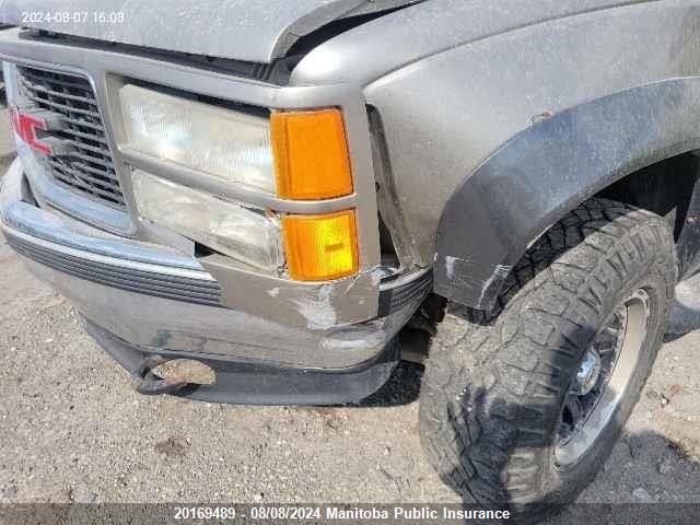 1999 GMC Suburban K/V 1500 Slt VIN: 1GKFK16R4XJ805170 Lot: 20169489