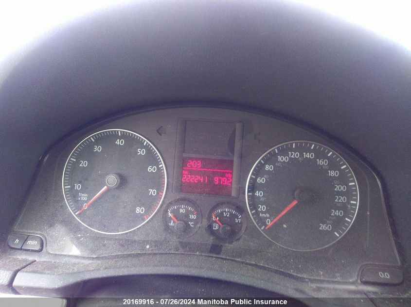 2008 Volkswagen Rabbit 2.5 VIN: WVWDA71K48W263589 Lot: 20169916