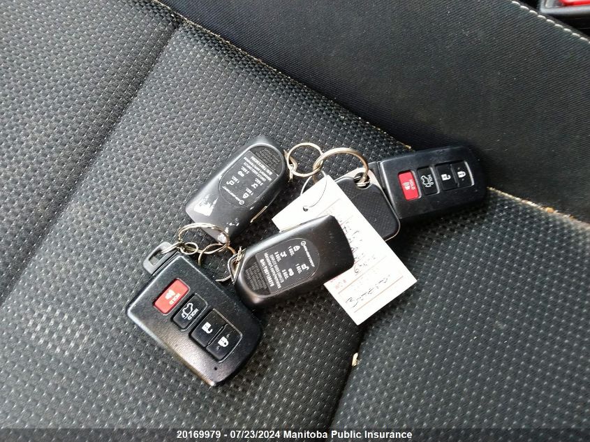 2018 Toyota Rav4 Xle VIN: 2T3RFREV0JW804052 Lot: 20169979