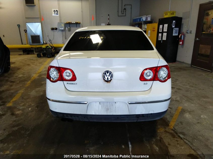 2007 Volkswagen Passat 2.0T VIN: WVWEK73CX7P016271 Lot: 20170528