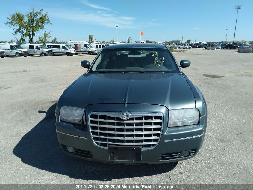 2006 Chrysler 300 VIN: 2C3KA53G06H295492 Lot: 20170729