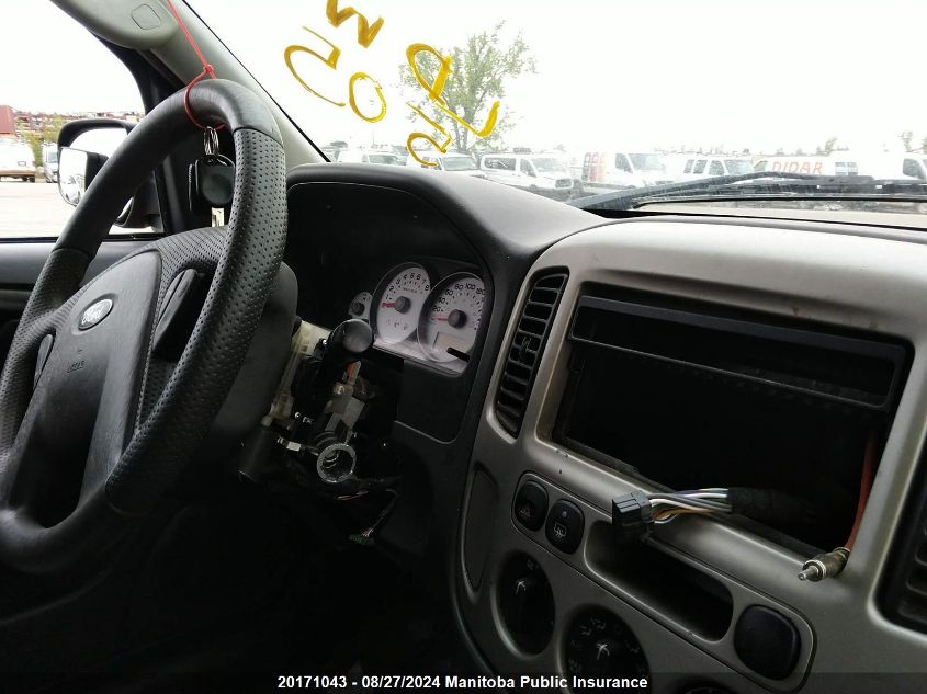 2007 Ford Escape Xlt V6 VIN: 1FMYU03127KA16898 Lot: 20171043