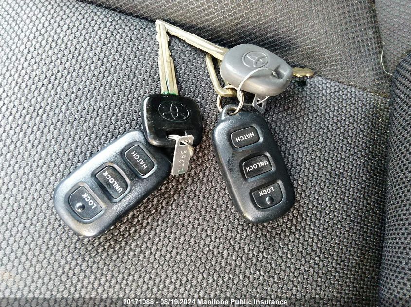 2003 Toyota Matrix VIN: 2T1LR32E83C724011 Lot: 20171088