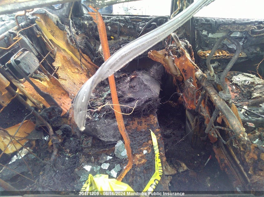 2015 Nissan Sentra 1.8 S VIN: 3N1AB7AP2FL647923 Lot: 20171209