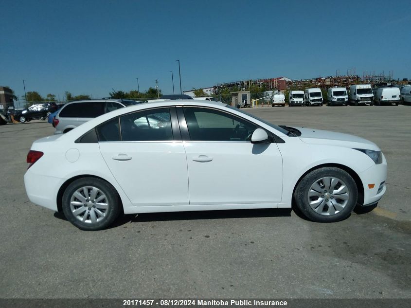 2014 Chevrolet Cruze VIN: 1G1PC5SB2E7330120 Lot: 20171457