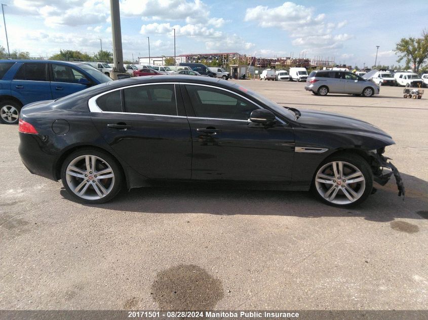2017 Jaguar Xe 35T VIN: SAJAK4BV8HA953786 Lot: 20171501