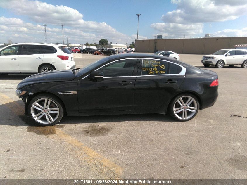 2017 Jaguar Xe 35T VIN: SAJAK4BV8HA953786 Lot: 20171501