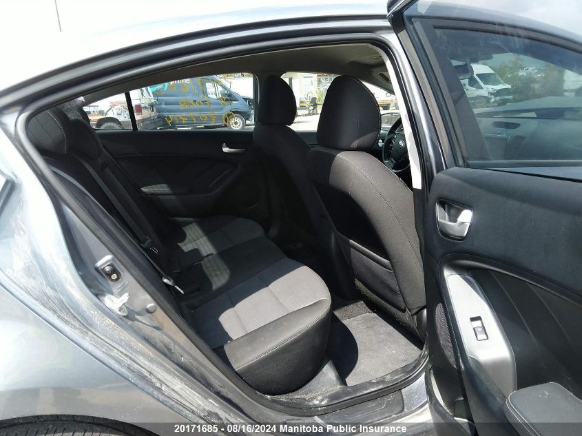 2018 Kia Forte Lx VIN: 3KPFL4A74JE207214 Lot: 20171685