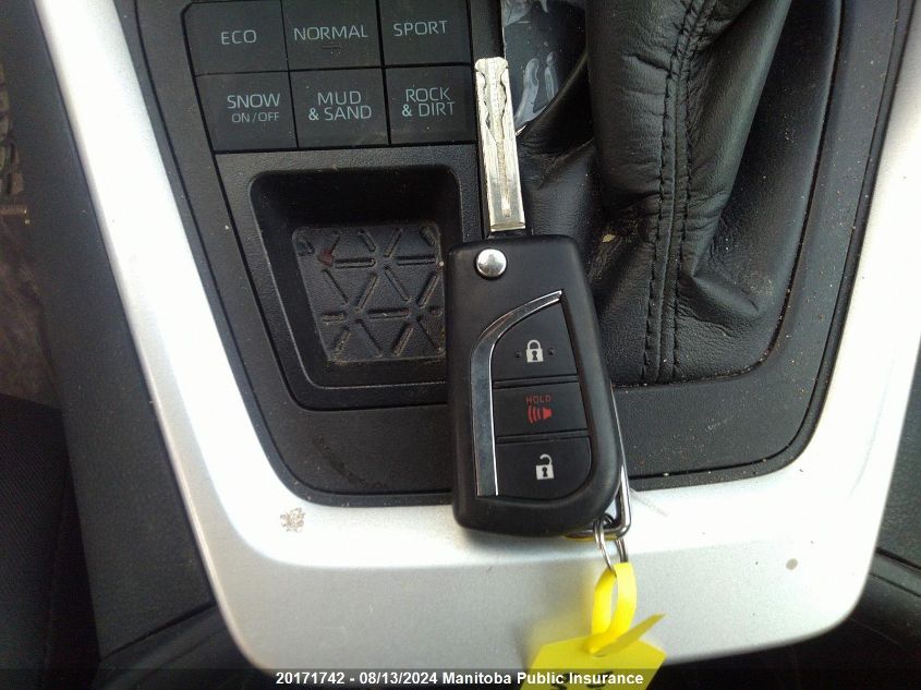 2022 Toyota Rav4 Le VIN: 2T3B1RFV6NW320861 Lot: 20171742