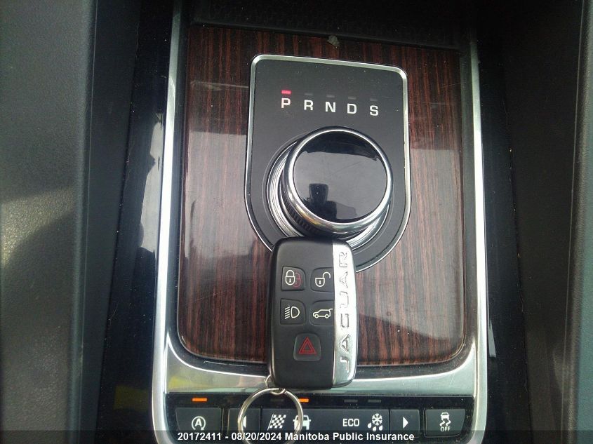 2017 Jaguar F-Pace 35T VIN: SADCK2BV6HA057616 Lot: 20172411