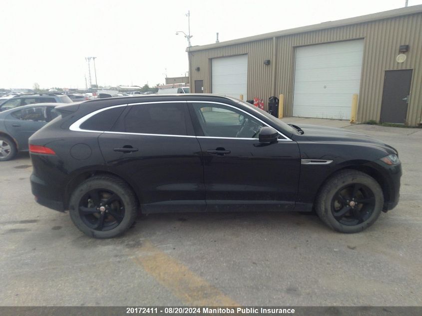 2017 Jaguar F-Pace 35T VIN: SADCK2BV6HA057616 Lot: 20172411