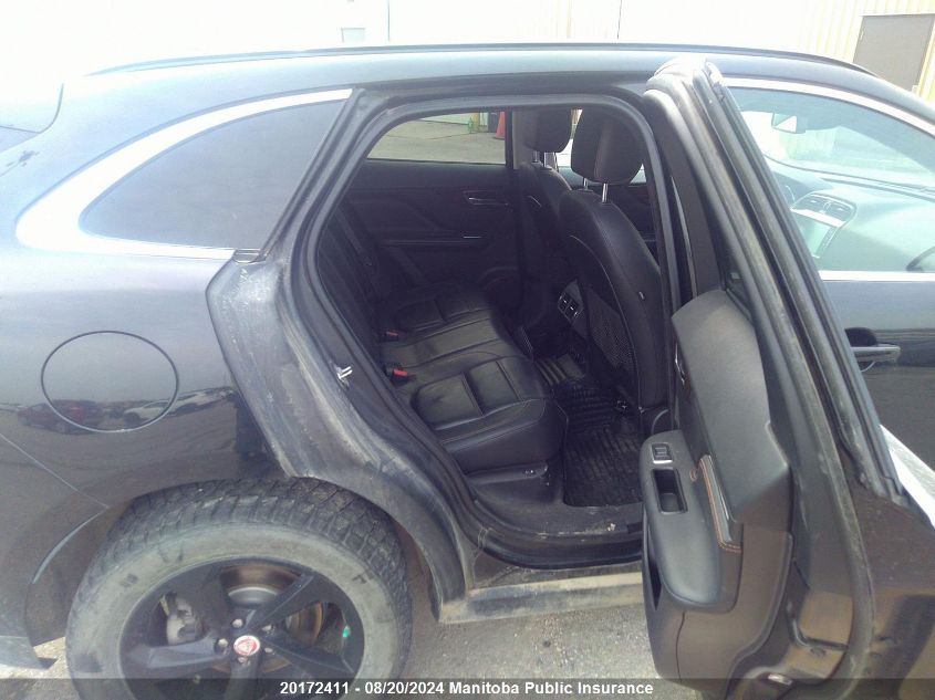 2017 Jaguar F-Pace 35T VIN: SADCK2BV6HA057616 Lot: 20172411