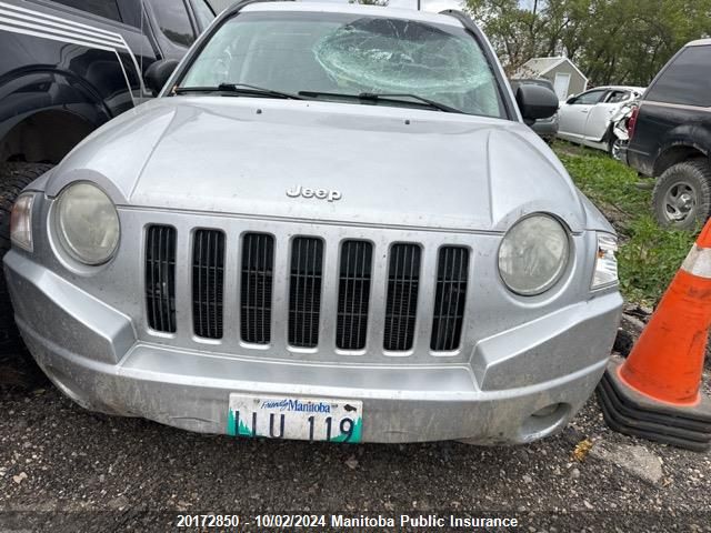 2009 Jeep Compass North VIN: 1J4FF47B59D190661 Lot: 20172850