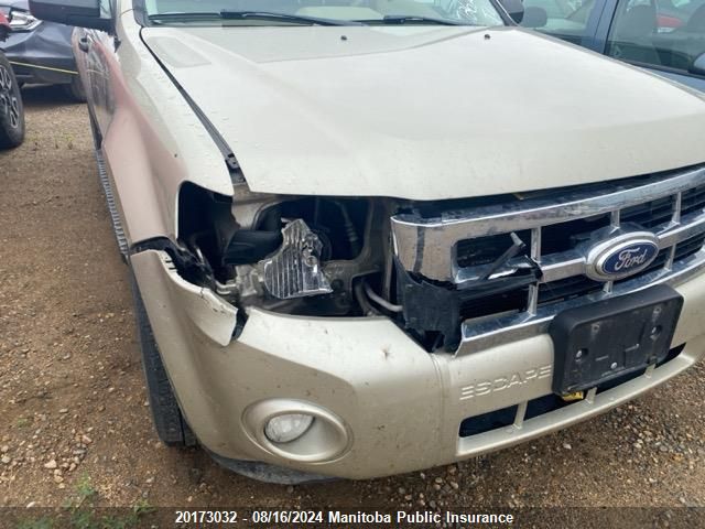 2011 Ford Escape Limited V6 VIN: 1FMCU9DG5BKB76512 Lot: 20173032