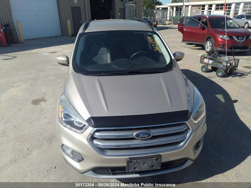 2017 Ford Escape Se VIN: 1FMCU0GD3HUB84067 Lot: 20173304