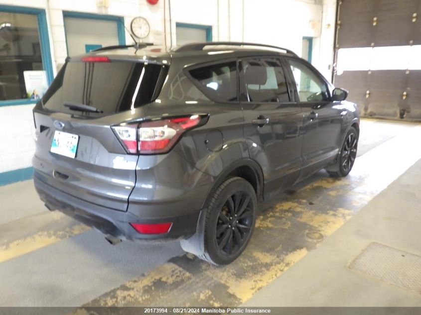 2017 Ford Escape Se VIN: 1FMCU9G9XHUB63636 Lot: 20173994