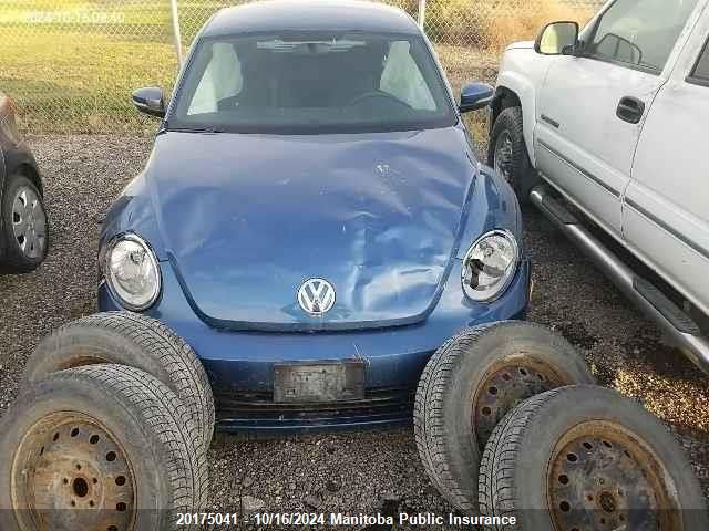 2018 Volkswagen Beetle 2.0 Tsi VIN: 3VWJD7AT7JM723589 Lot: 20175041