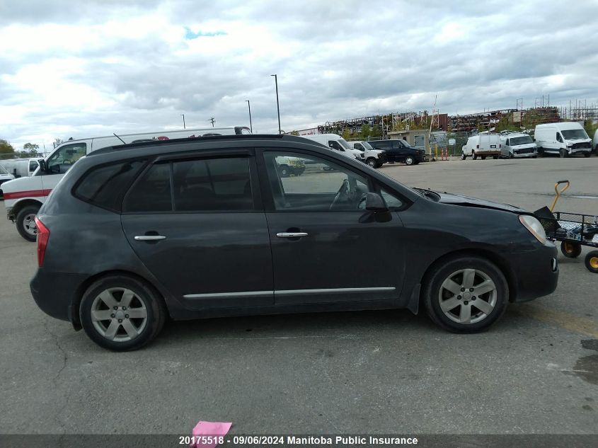 2007 Kia Rondo VIN: KNAFG525277107058 Lot: 20175518