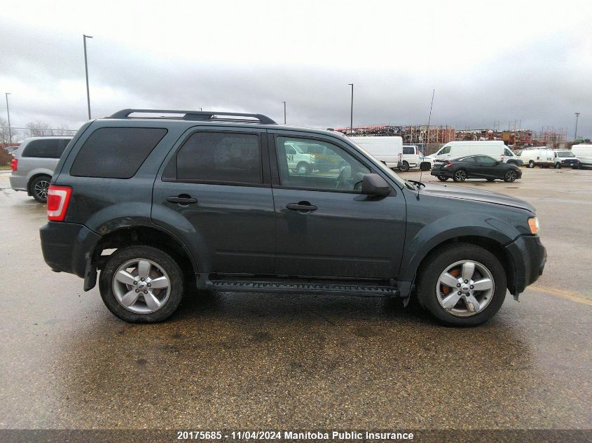 2009 Ford Escape Limited V6 VIN: 1FMCU93G09KC44517 Lot: 20175685