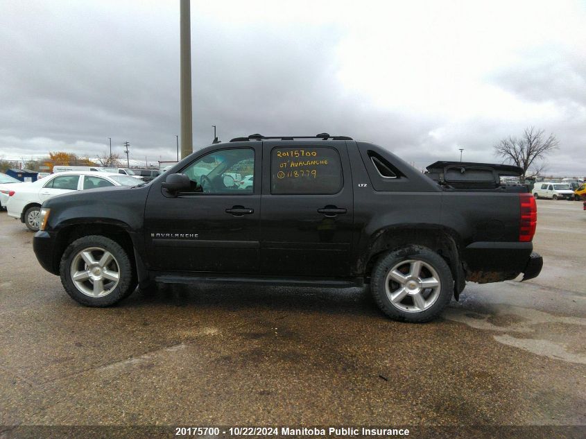 2007 Chevrolet Avalanche 1500 Ls VIN: 3GNFK123X7G118779 Lot: 20175700