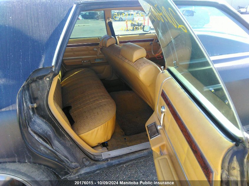 7B63S107542 1977 Ford Ltd