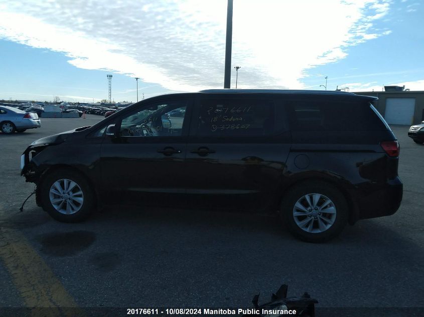 KNDMB5C12J6378607 2018 Kia Sedona Lx