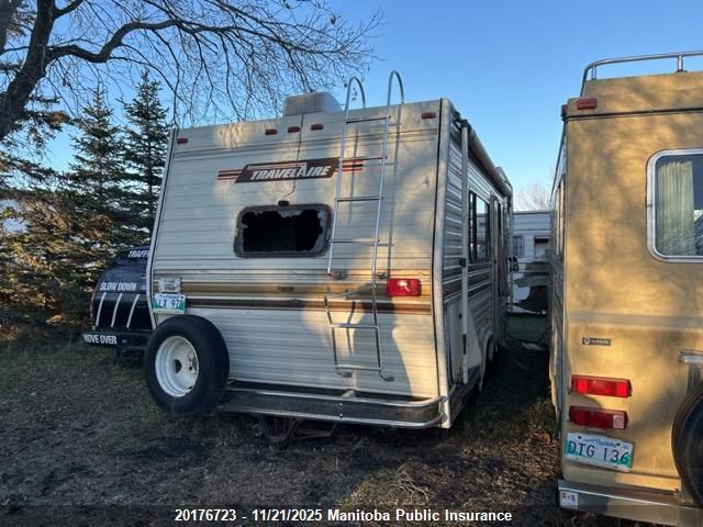 1FDKE30L0DHB07378 1983 FORD  photo no. 4