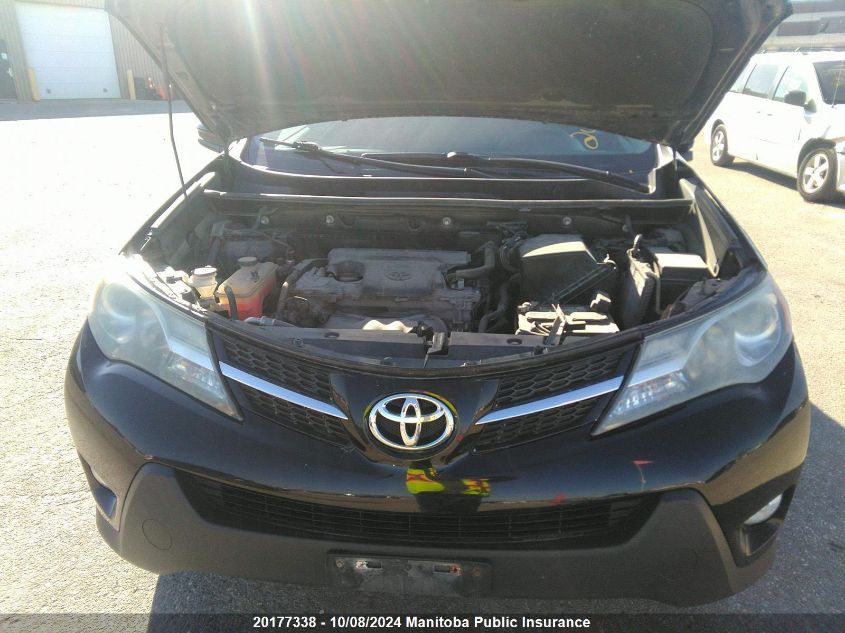 2T3RFREV0EW212527 2014 Toyota Rav4 Xle