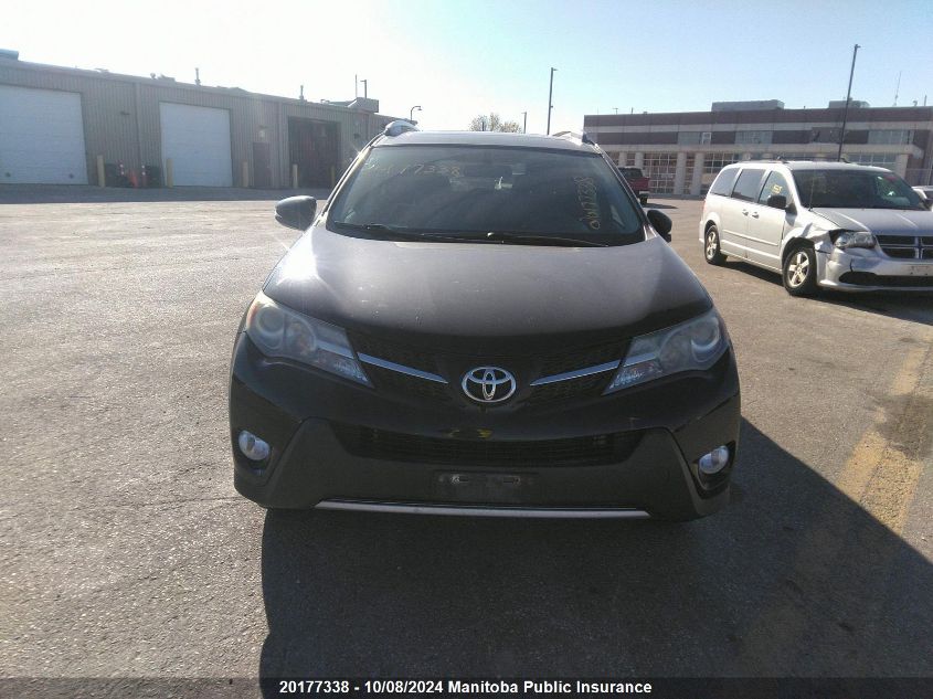 2T3RFREV0EW212527 2014 Toyota Rav4 Xle