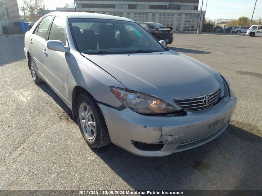 4T1BE32KX6U106561 2006 Toyota Camry Le