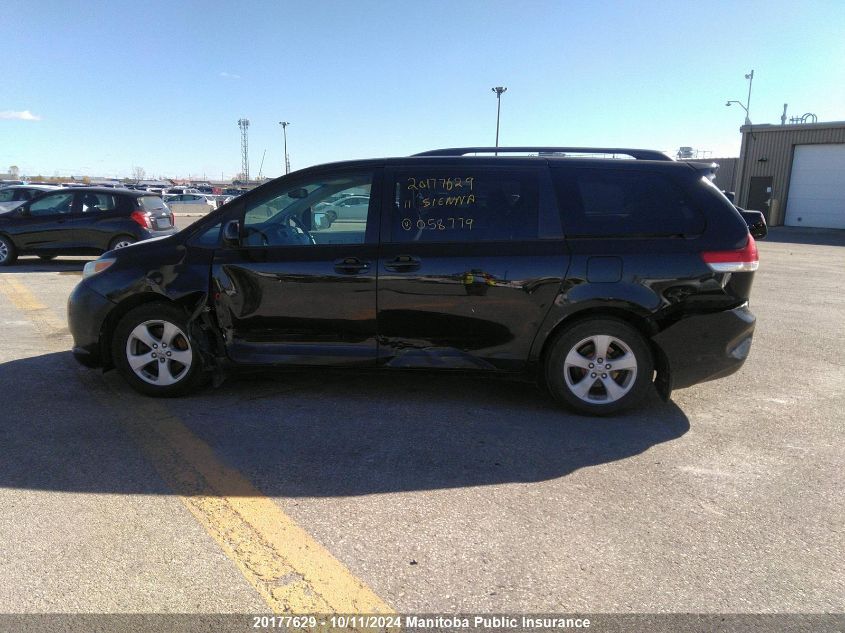 5TDKK3DC2BS058779 2011 Toyota Sienna Le V6