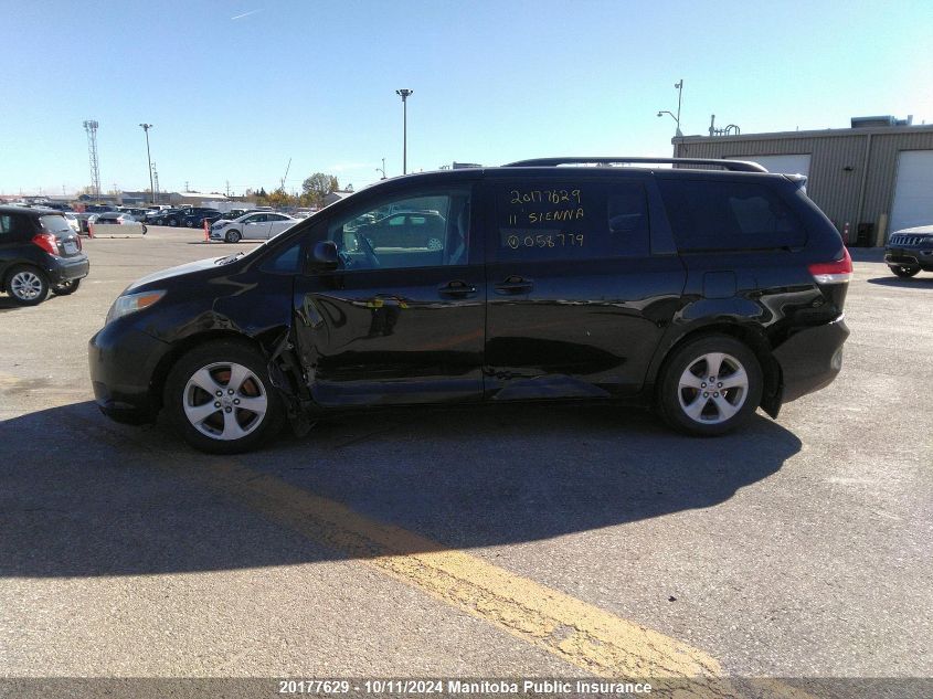 5TDKK3DC2BS058779 2011 Toyota Sienna Le V6