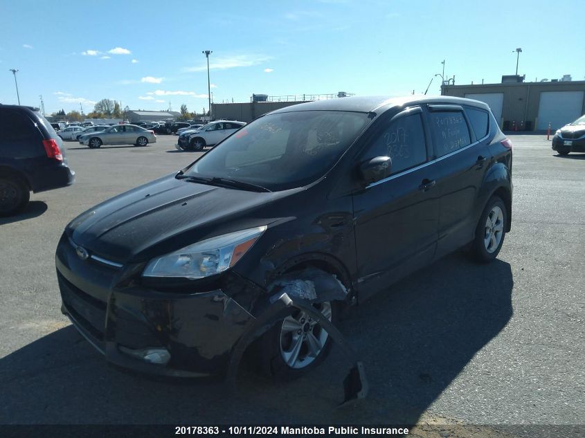 1FMCU0GX5EUD39966 2014 Ford Escape Se