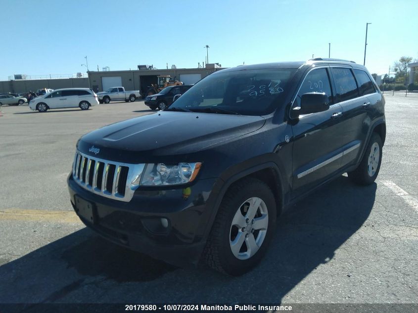 1J4RR4GG5BC501873 2011 Jeep Grand Cherokee Laredo