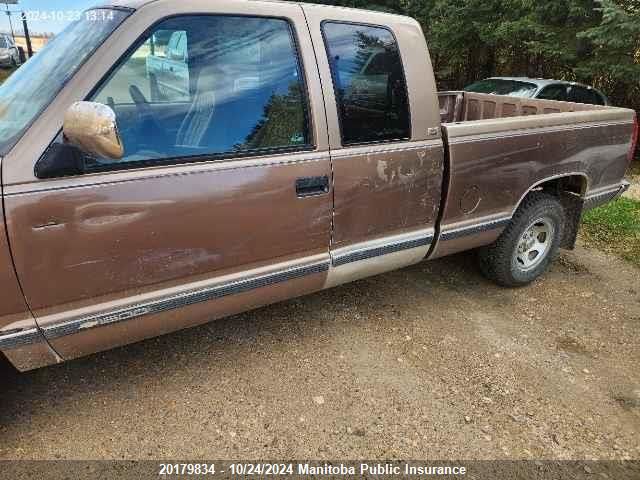 1994 Chevrolet C/R 10/1500 4+Cab VIN: 2GCEC19K1R1274946 Lot: 20179834