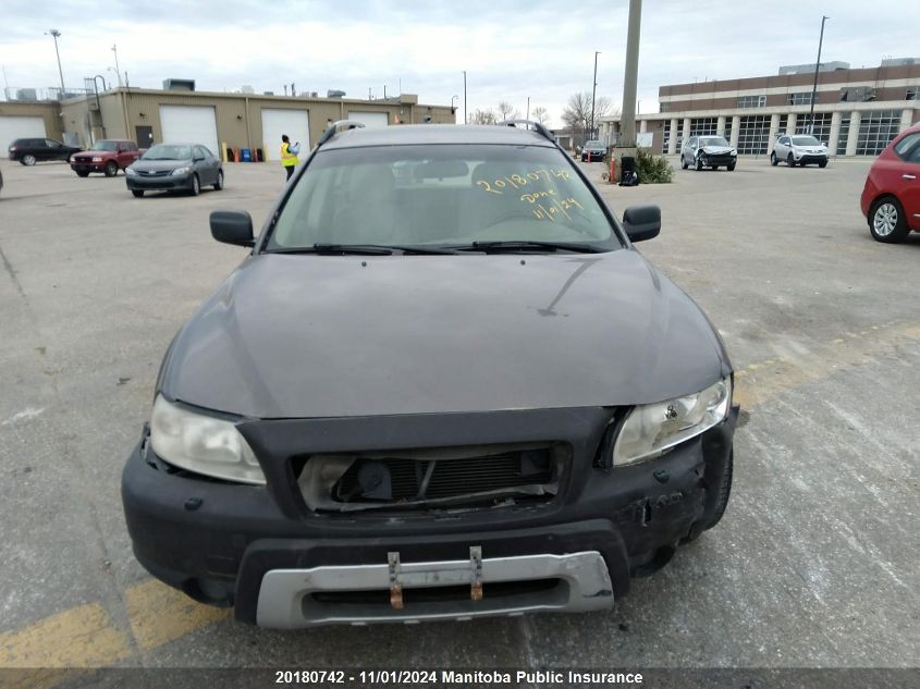 2005 Volvo V70 Xc VIN: YV1SZ592951176587 Lot: 20180742