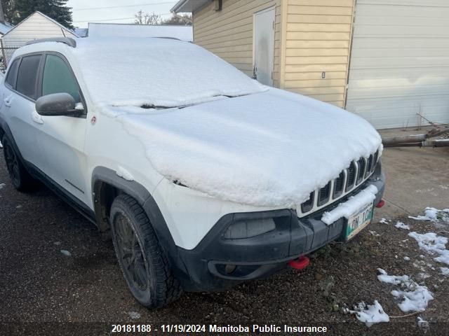 2015 Jeep Cherokee Trailhawk VIN: 1C4PJMBS0FW596041 Lot: 20181188